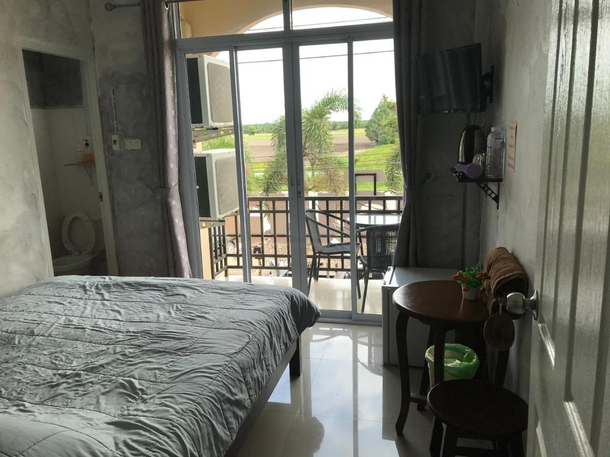 You In House Urt Surathani Airport Surat Thani Ngoại thất bức ảnh