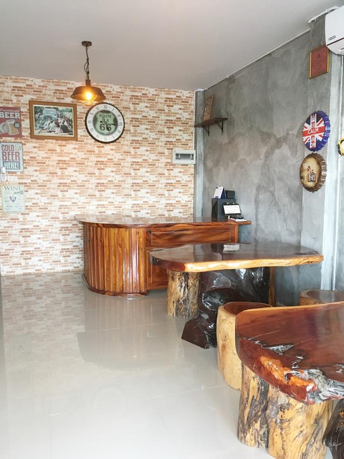 You In House Urt Surathani Airport Surat Thani Ngoại thất bức ảnh