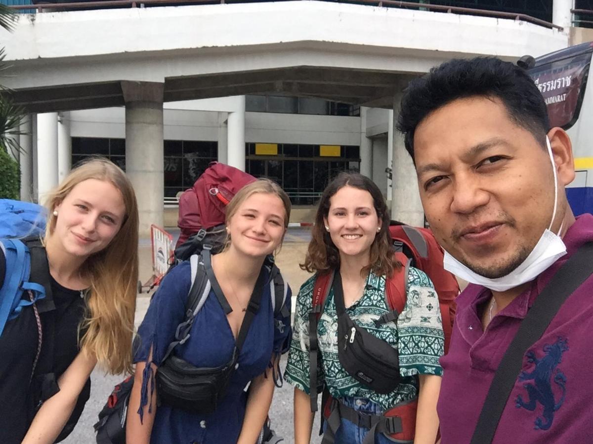 You In House Urt Surathani Airport Surat Thani Ngoại thất bức ảnh