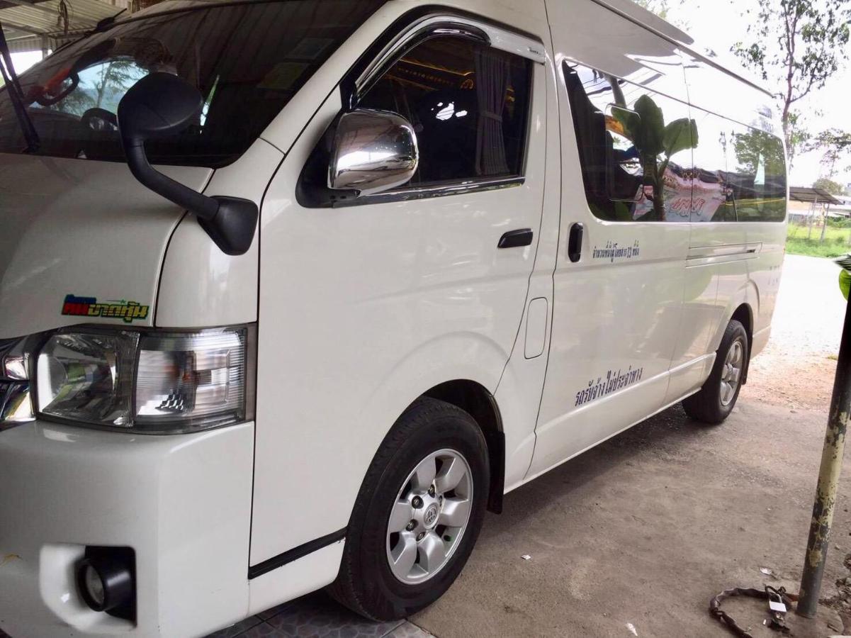 You In House Urt Surathani Airport Surat Thani Ngoại thất bức ảnh